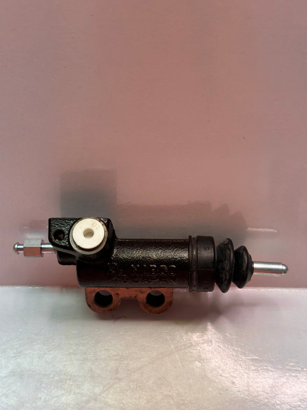 Bosch JB10180 Brake Clutch Slave Cylinder to suit Nissan Patrol