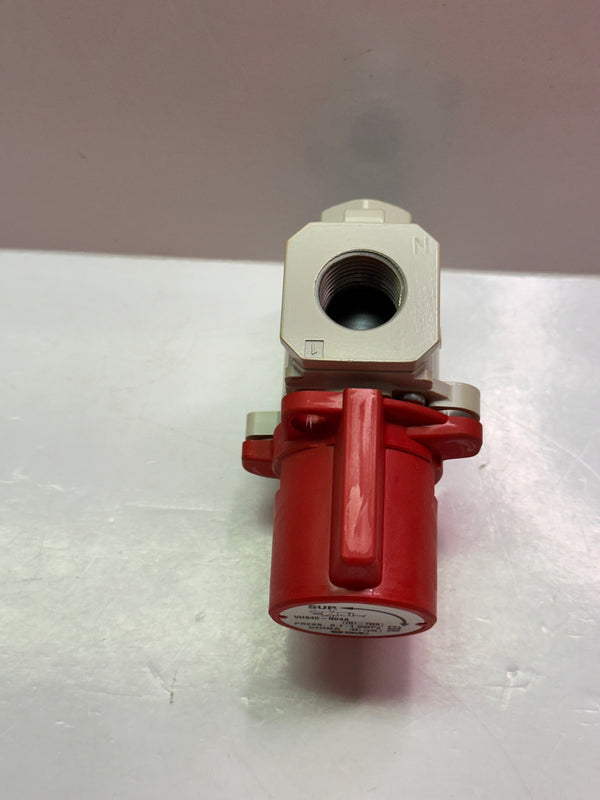 SMC VHS40-N04A 3 Port Pressure Relief Valve with Locking Holes, Manually Actuated