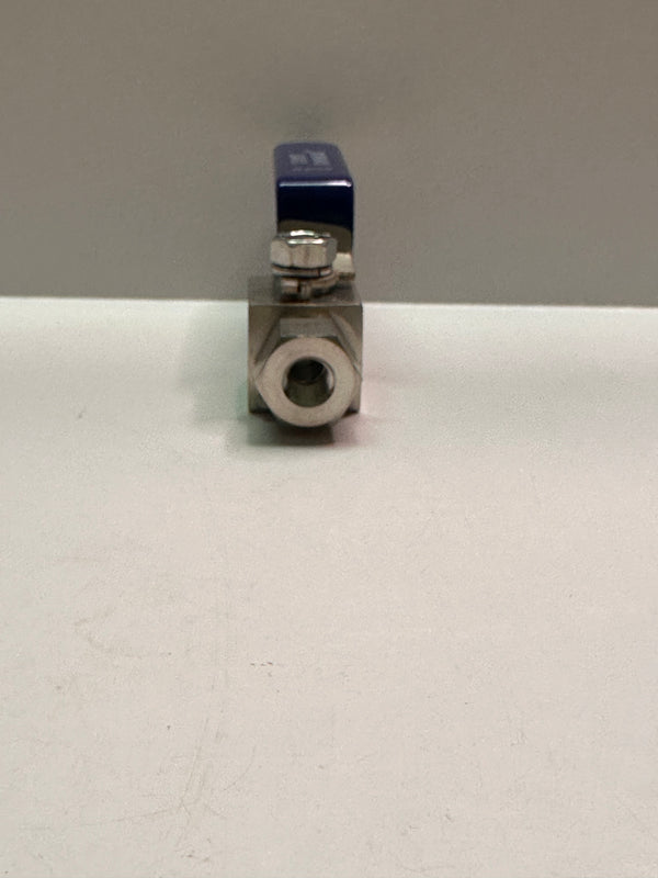 SUPERLOK SBVH3601-F-4N Ball Valve SS316 6000PSIG @ 21°C