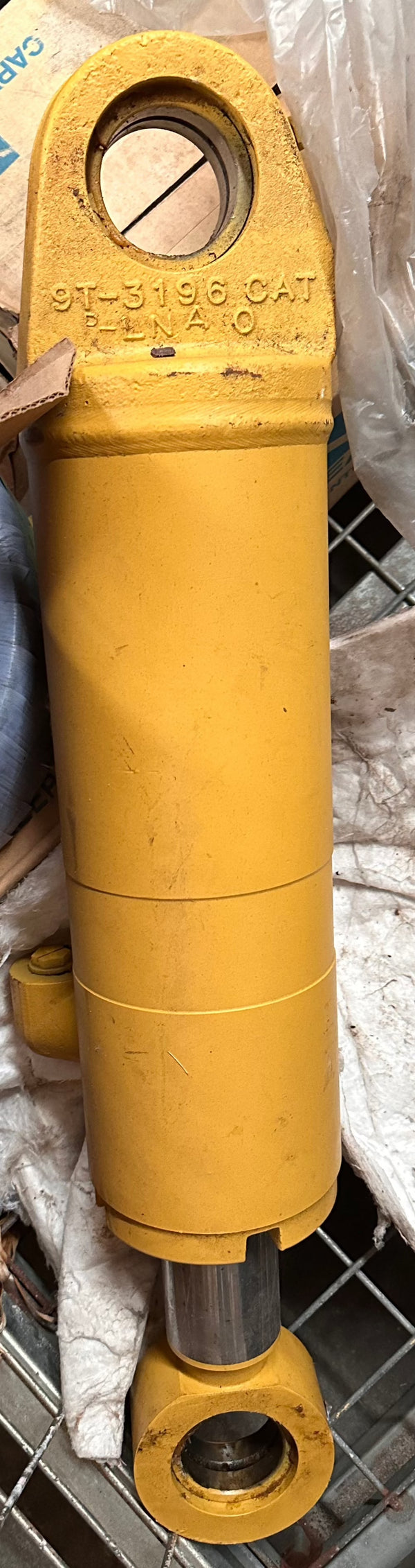 Caterpillar CAT 9T-3196 Hydraulic Cylinder