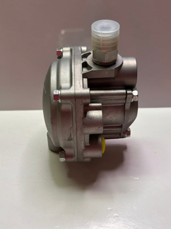 KOMATSU Relay Valve 561-35-61601 NIB