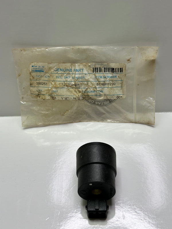 Atlas Copco 3176001299 Vacuum Switch