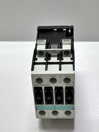 Siemens 3RT1025-1AF00 Power Contactor, 110V