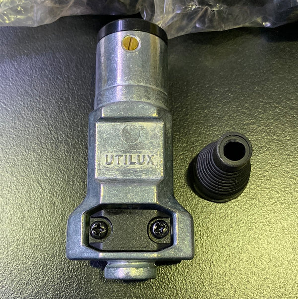 UTILUX H40907 7 Pin Trailer Plug, Metal