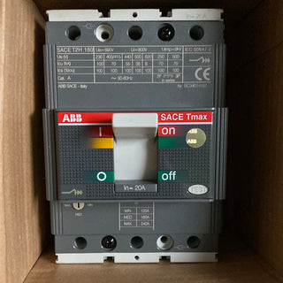 ABB SACE TMAX T2H 160 Moulded Case Circuit Breaker for Industrial Use 1SDA051224R1 **NEW**