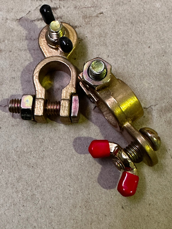 Battery Terminal Clamps with Wing Nuts